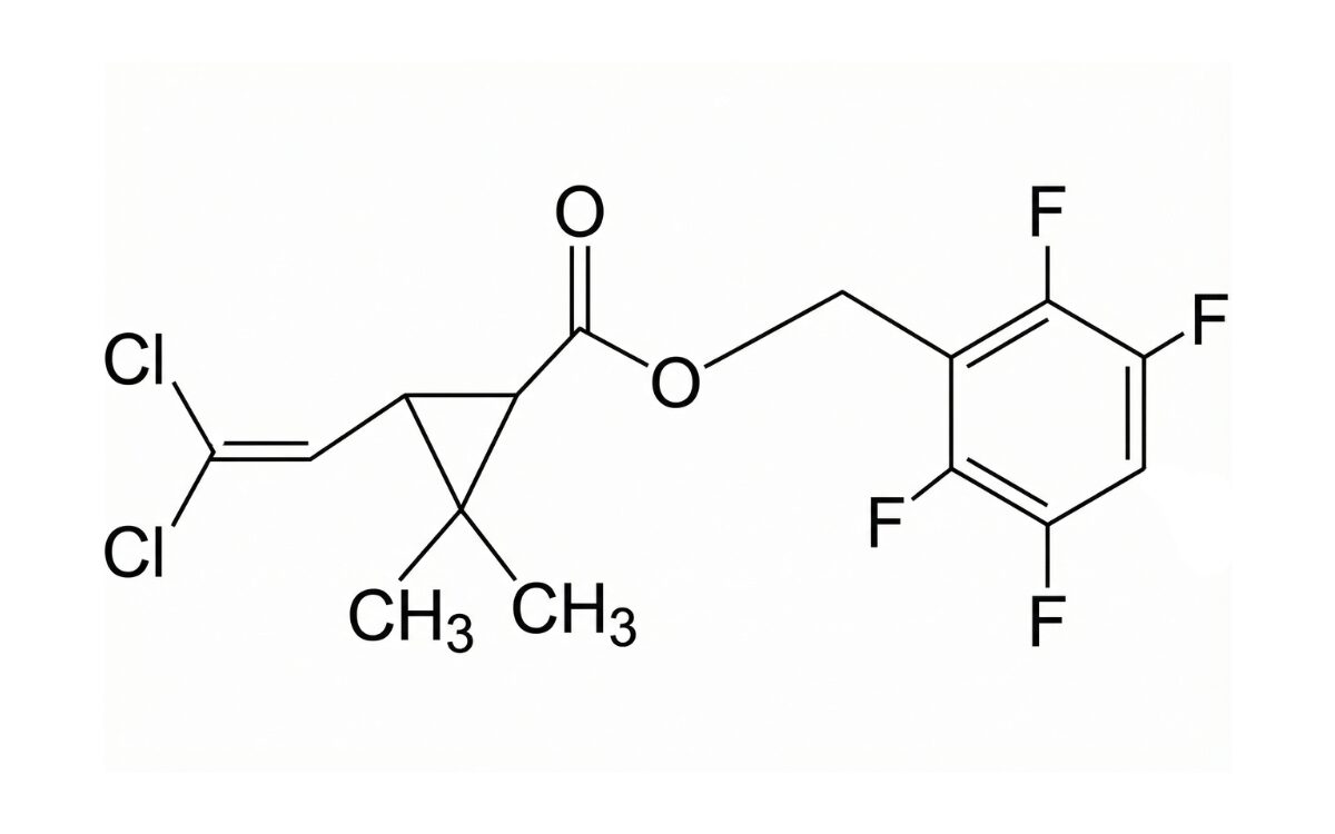 トランスフルトリン